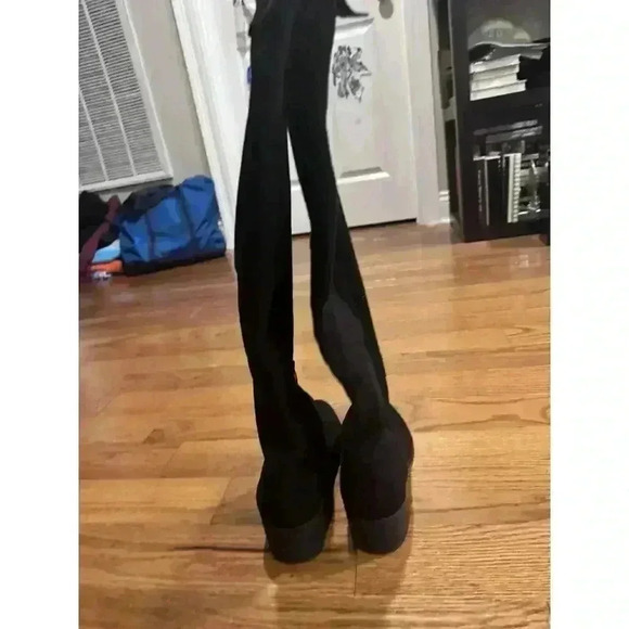 UNISA Boots Womens 9.5 M Gillean Tall Knee High Black Suede Pull On Cuban Heels - Picture 8 of 9